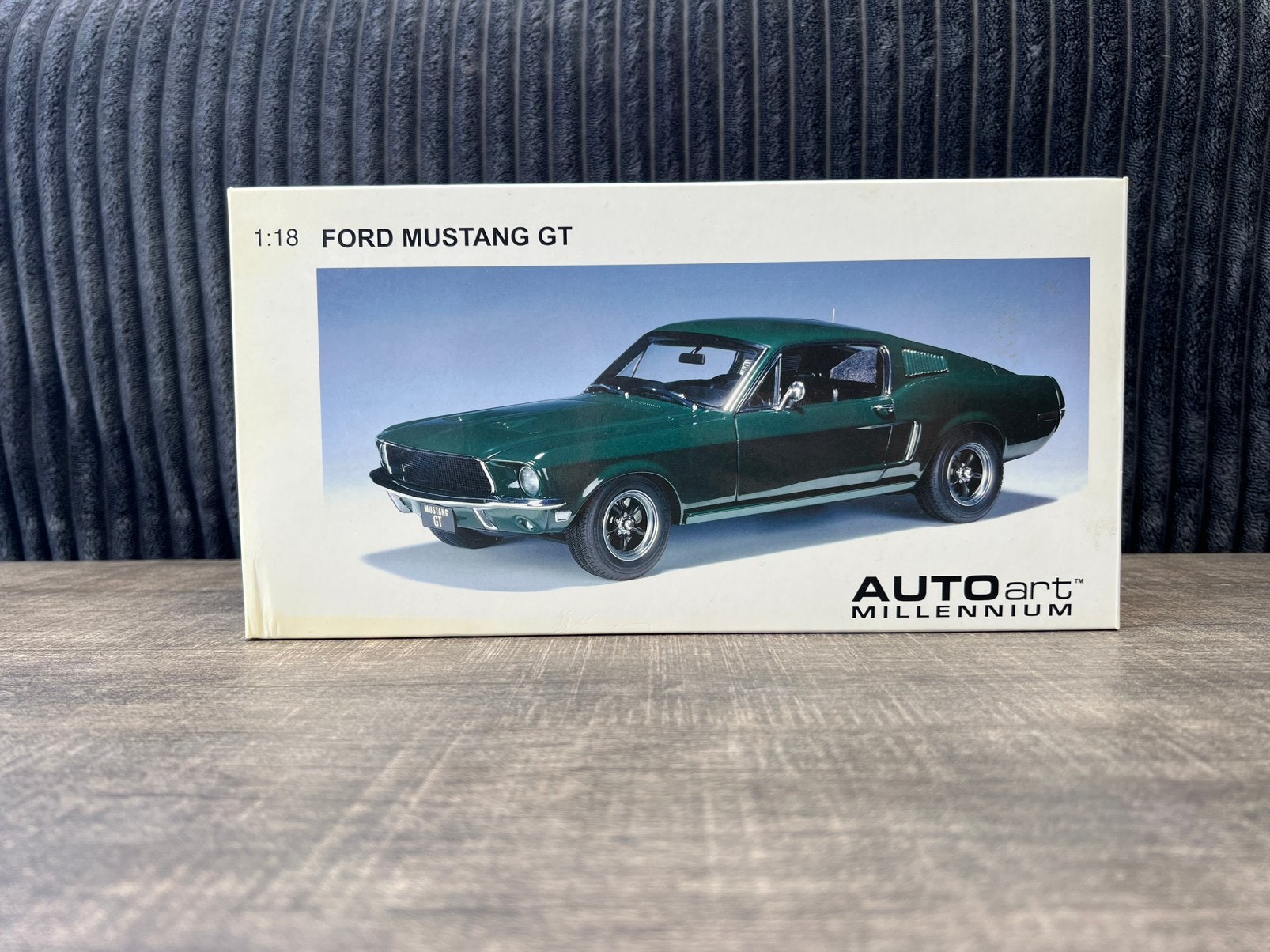 Ford mustang GT Groen autoart millennium, Ophalen of Verzenden, Zo goed als nieuw, Auto, Autoart