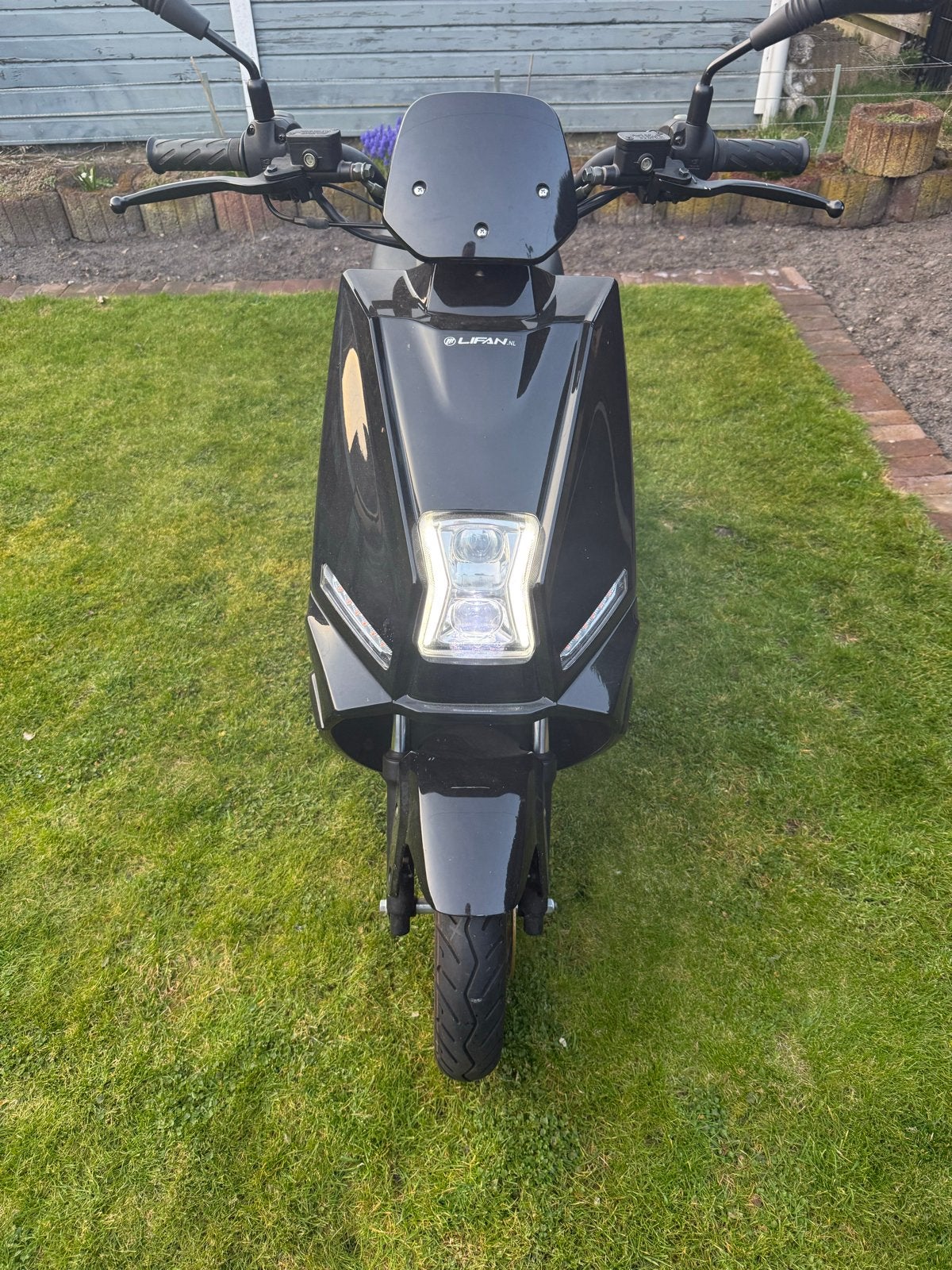 Zo goed als nieuwe elektrische scooter - Lifan E3, Ophalen, Zo goed als nieuw, Elektrisch, Overige merken