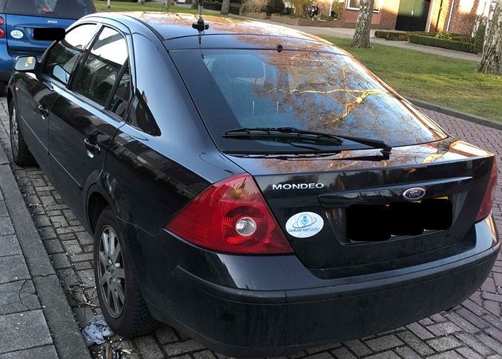 Setje gasveren vd achterklep Mondeo 2002, Ophalen of Verzenden