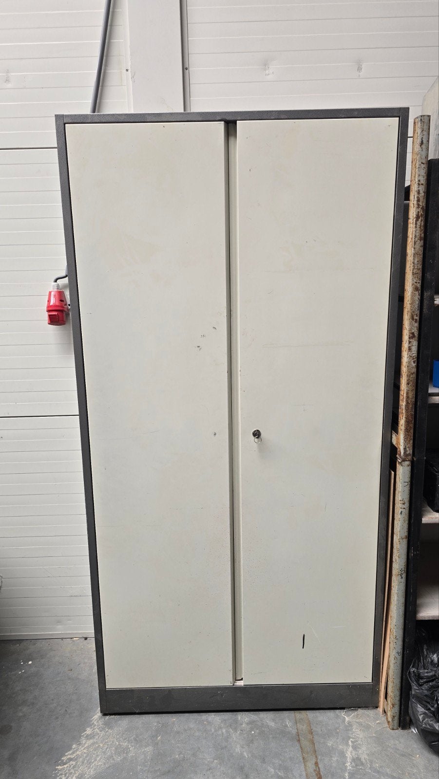 Stevige stalen kast met legplanken 100x40x200cm, Ophalen, Gebruikt, Onbekend, Onbekend