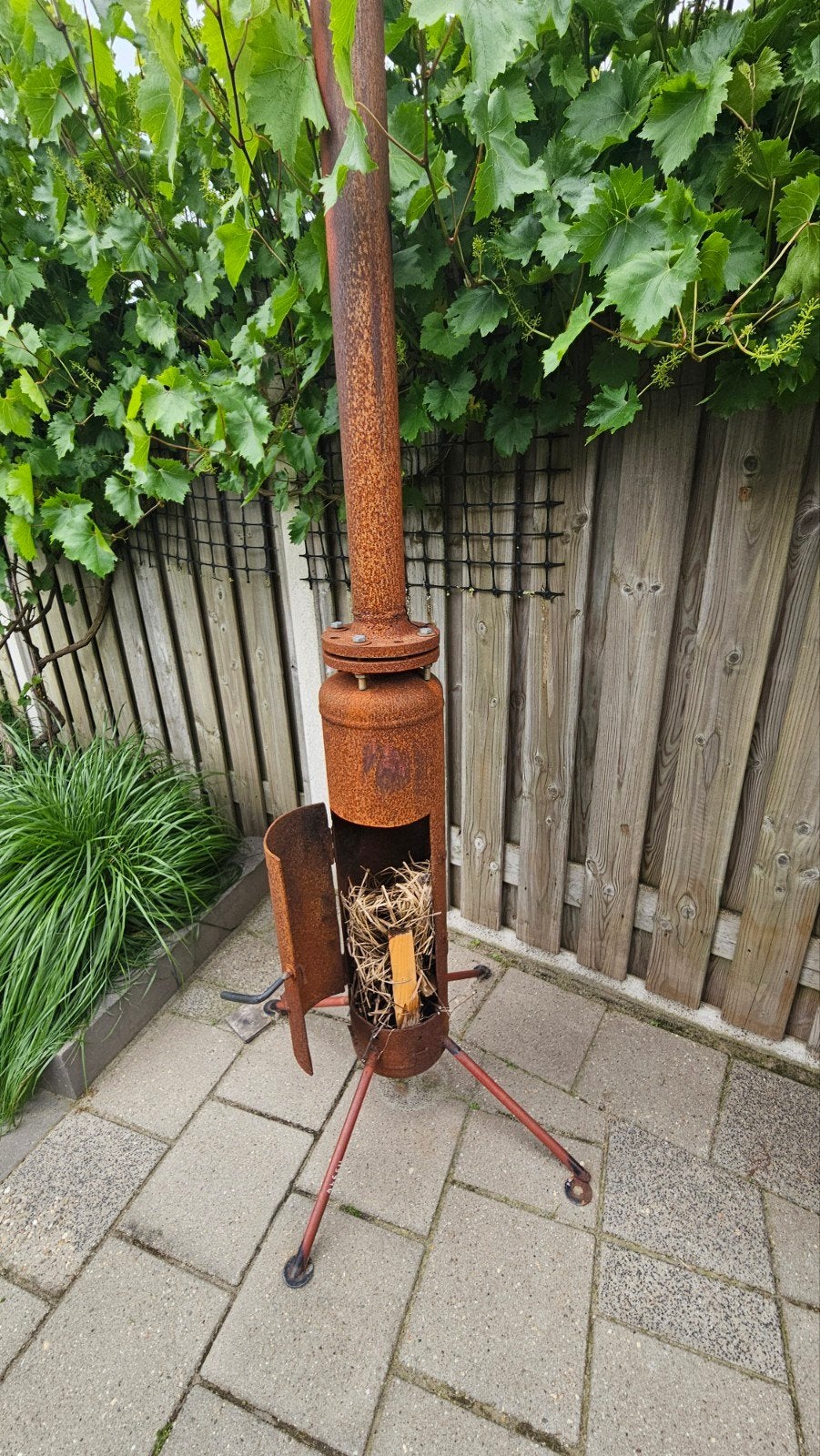 Zelfgemaakte tuinhaard met lange pijp - 2.5m hoog, Tuin en Terras, Tuinhaarden, Ophalen, Gebruikt