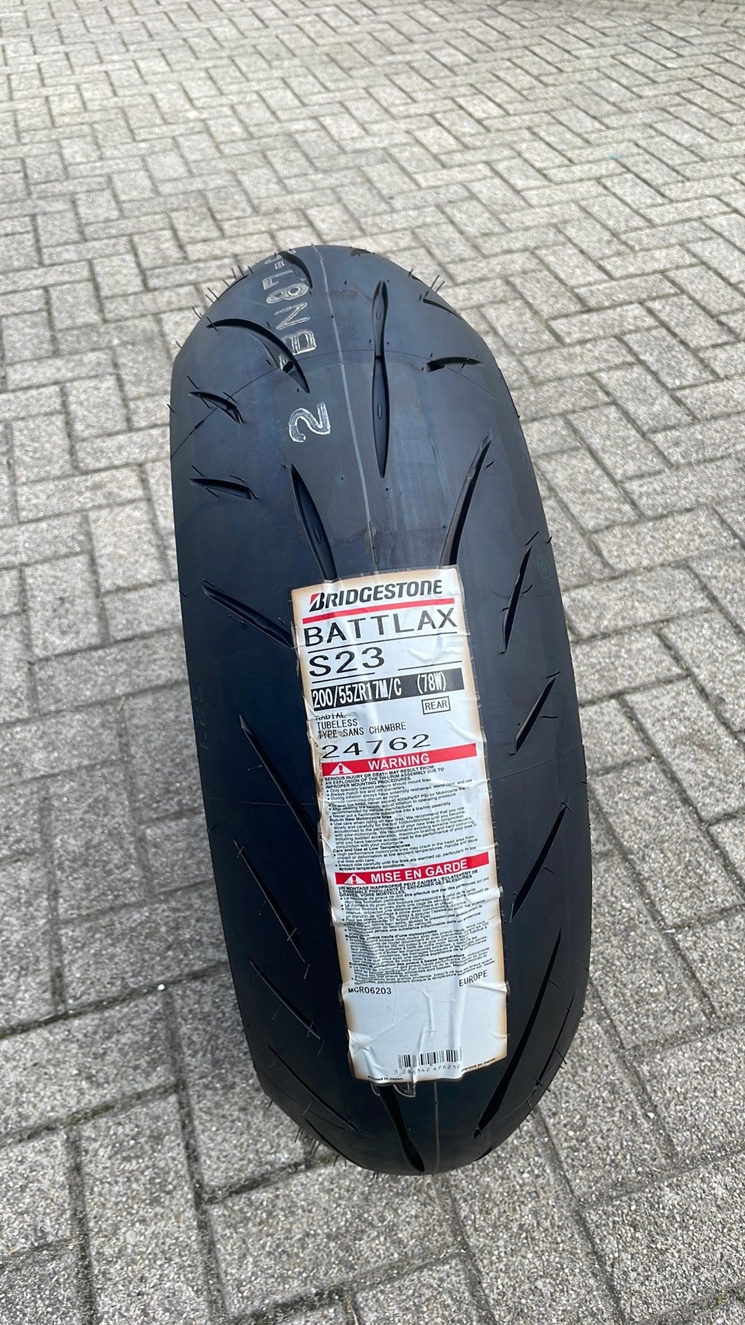 Bridgestone S23 200/55-17 nieuw, Motoren, Ophalen, Nieuw