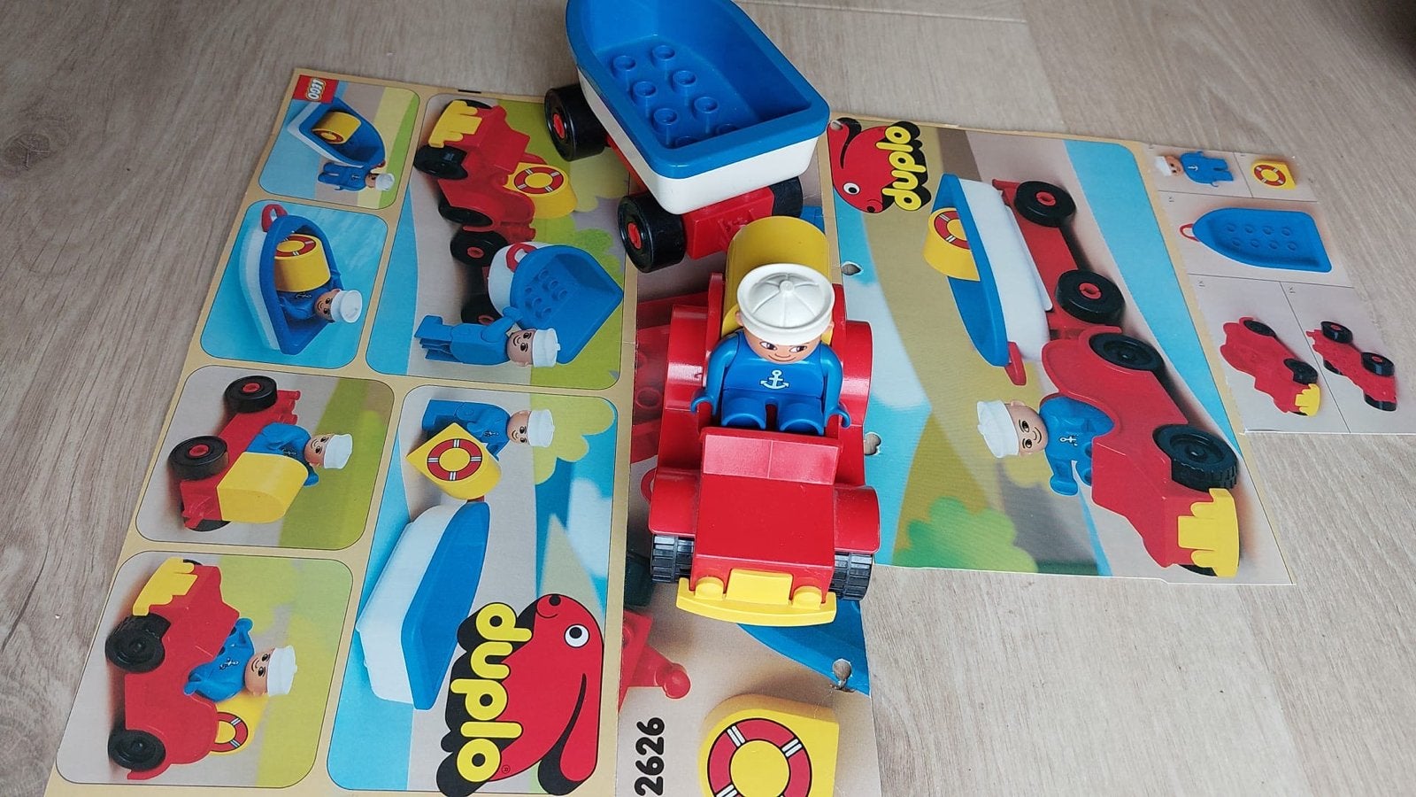Lego Duplo boot met matroos en auto, Inclusief minifiguren, Gebruikt, Overige thema's, Ophalen of Verzenden
