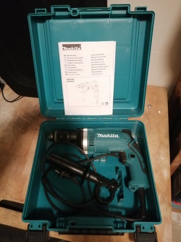 MAKITA SLAGBOORMACHINE, Ophalen of Verzenden, Gebruikt, 600 watt of meer, Boormachine