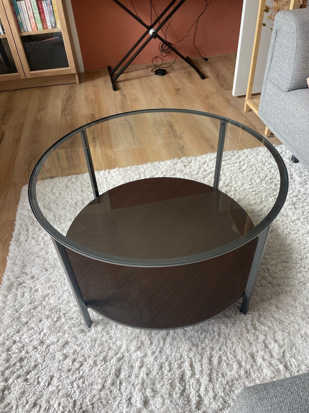 IKEA VITTSJÖ salontafel, Huis en Inrichting, Tafels | Salontafels, Ophalen, Gebruikt, 100 tot 150 cm, Rond