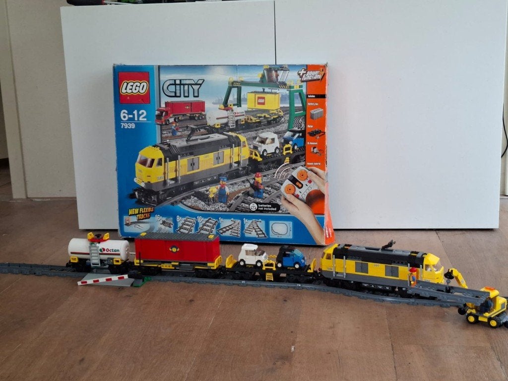 lego city goederentrein + spoorwegovergang + rails, Kinderen en Baby's, Ophalen, City, Lego, Zo goed als nieuw