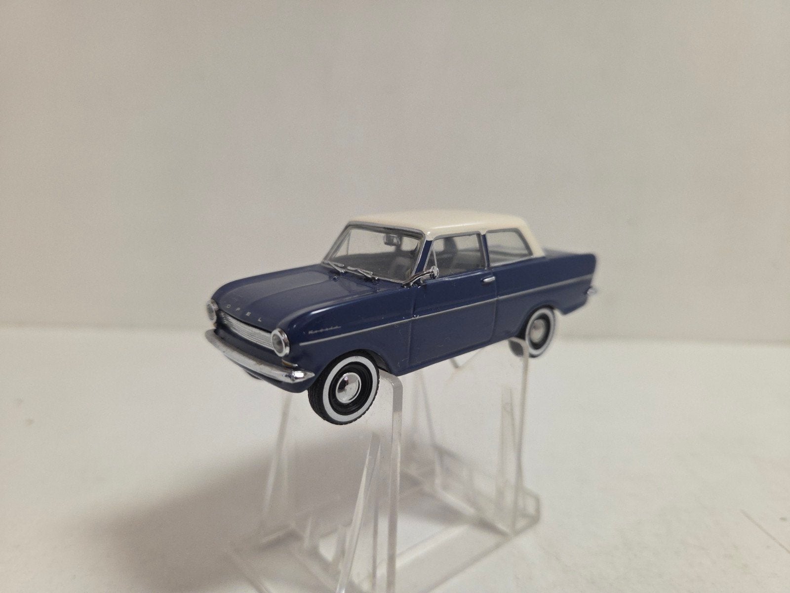 Minichamps Opel Kadett, Auto, ., Ophalen of Verzenden, Zo goed als nieuw