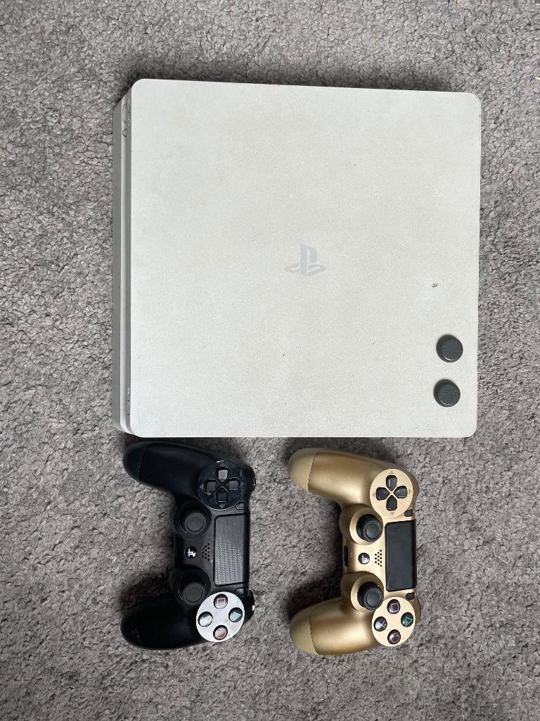 Playstation 4, Spelcomputers en Games, Spelcomputers | Sony PlayStation 4, Ophalen, Met 2 controllers, Slim, 500 GB