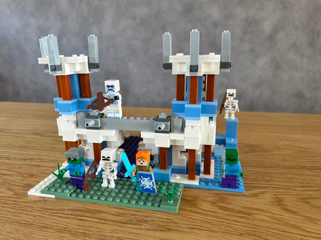 Lego Minecraft 21186 the ice castle 8+, Ophalen, Minecraft, Lego, Zo goed als nieuw