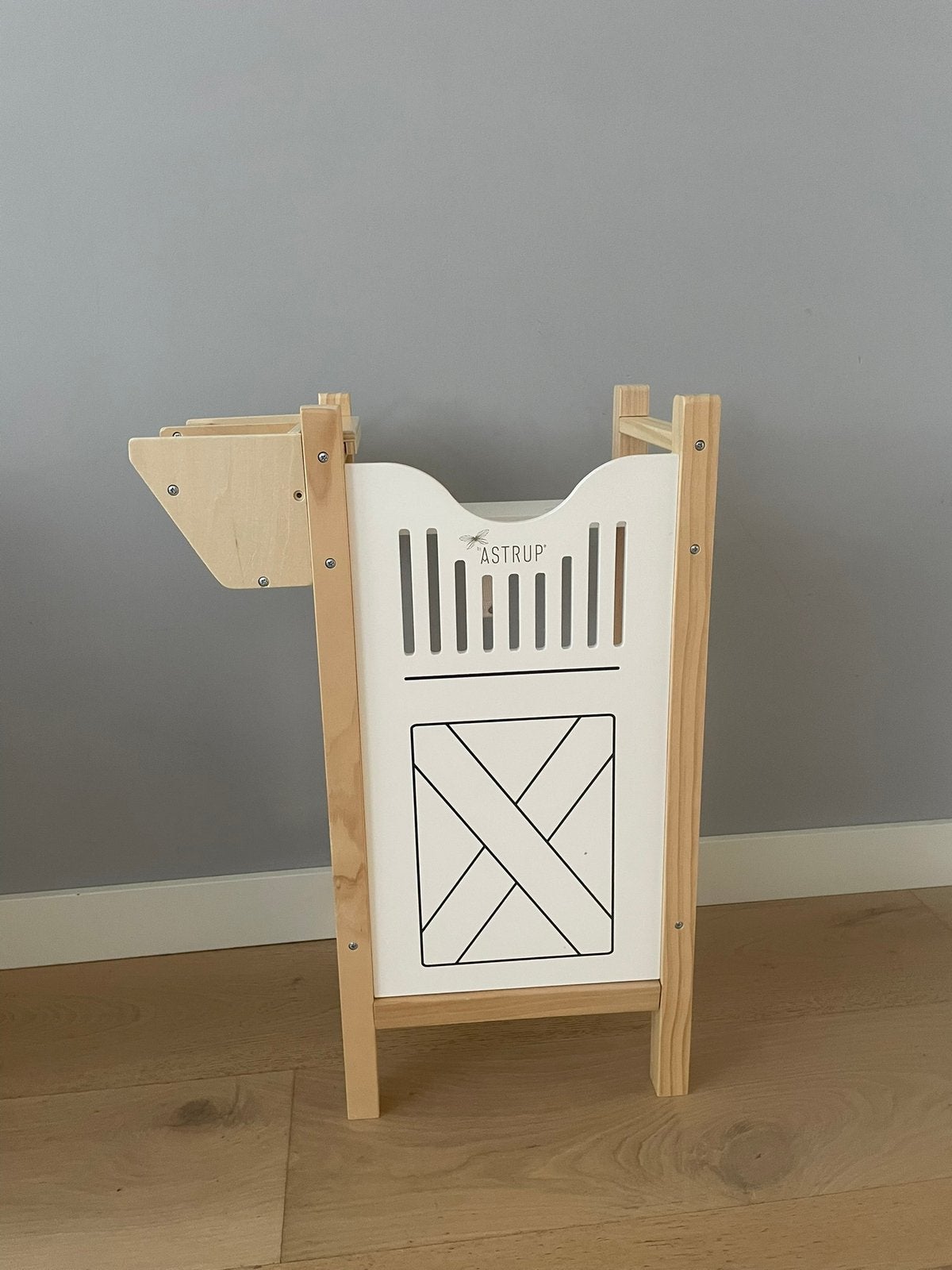 Hobby Horse stal, Kinderen en Baby's, Speelgoed | Hobbelfiguren, Ophalen, Zo goed als nieuw