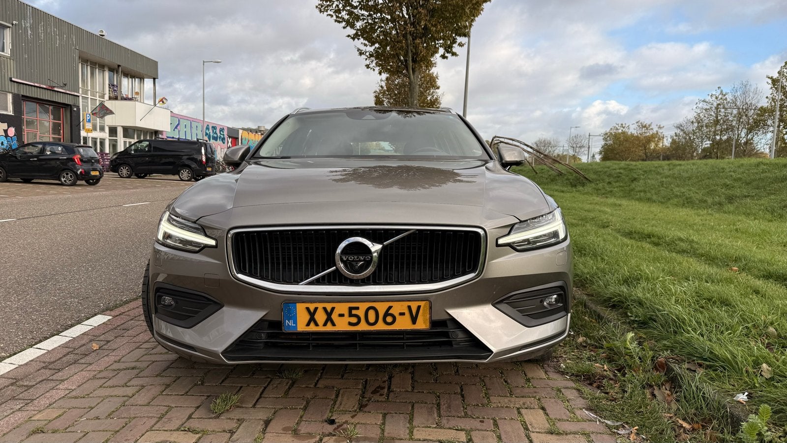 Volvo V60