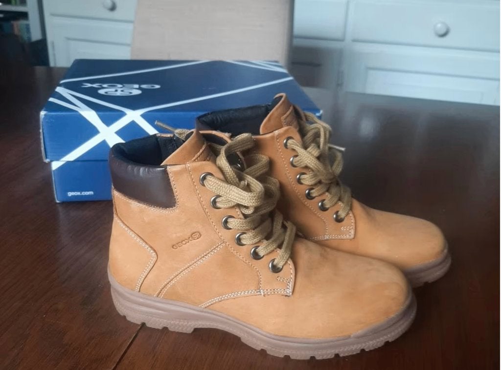 Nieuw: Geox halfhoge leren jongens boots met zijrits; mt 33, Schoenen, Nieuw, Ophalen of Verzenden, Geox respira