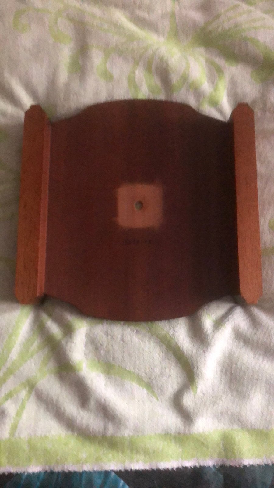 Twee eikenhouten klokken zonder uurwerken en met wijzers, Antiek en Kunst, Ophalen of Verzenden