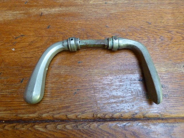 2 art deco metalen deurklinken, Ophalen of Verzenden, Gebruikt, Chroom, Klink of Kruk