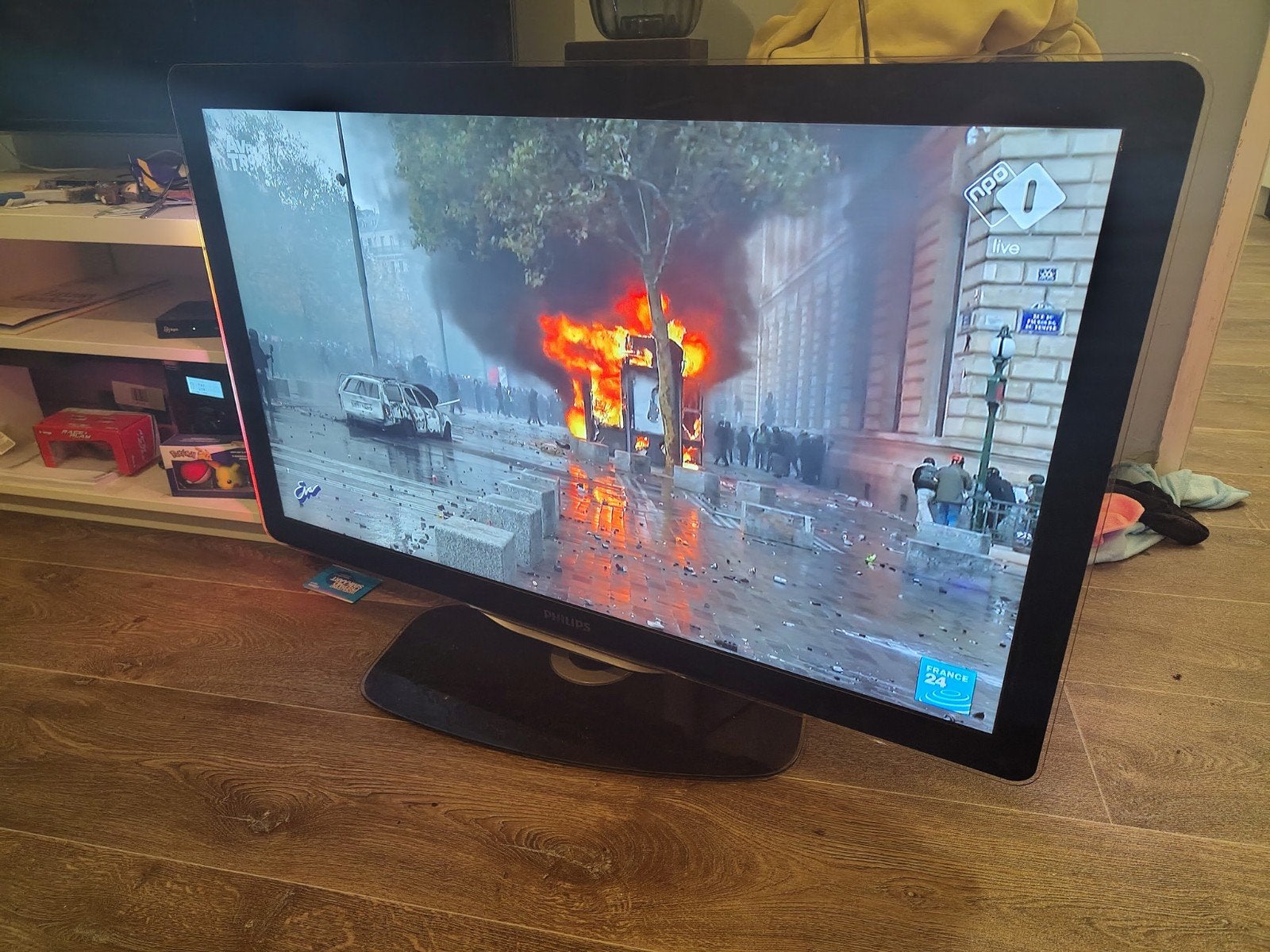 Philips 37PFL8605H/12 Full HD TV - 37 inch, Ophalen, Philips, LED, 80 tot 100 cm