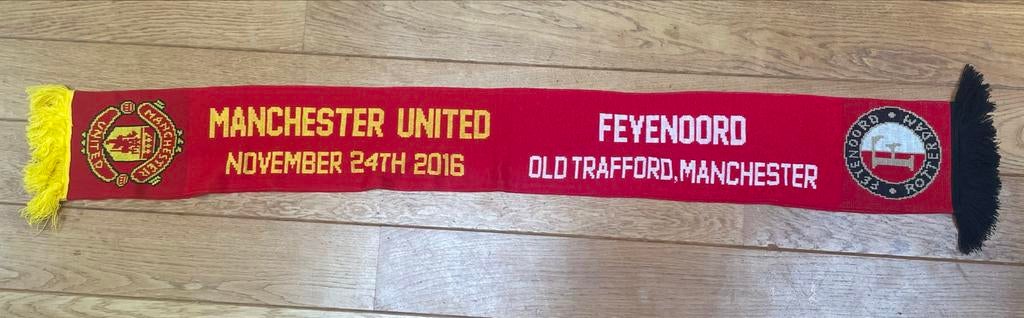 Sjaal Feyenoord - Manchester United 2016 - Collectorsitem, Ophalen of Verzenden, Zo goed als nieuw, Feyenoord, Vaantje of Sjaal