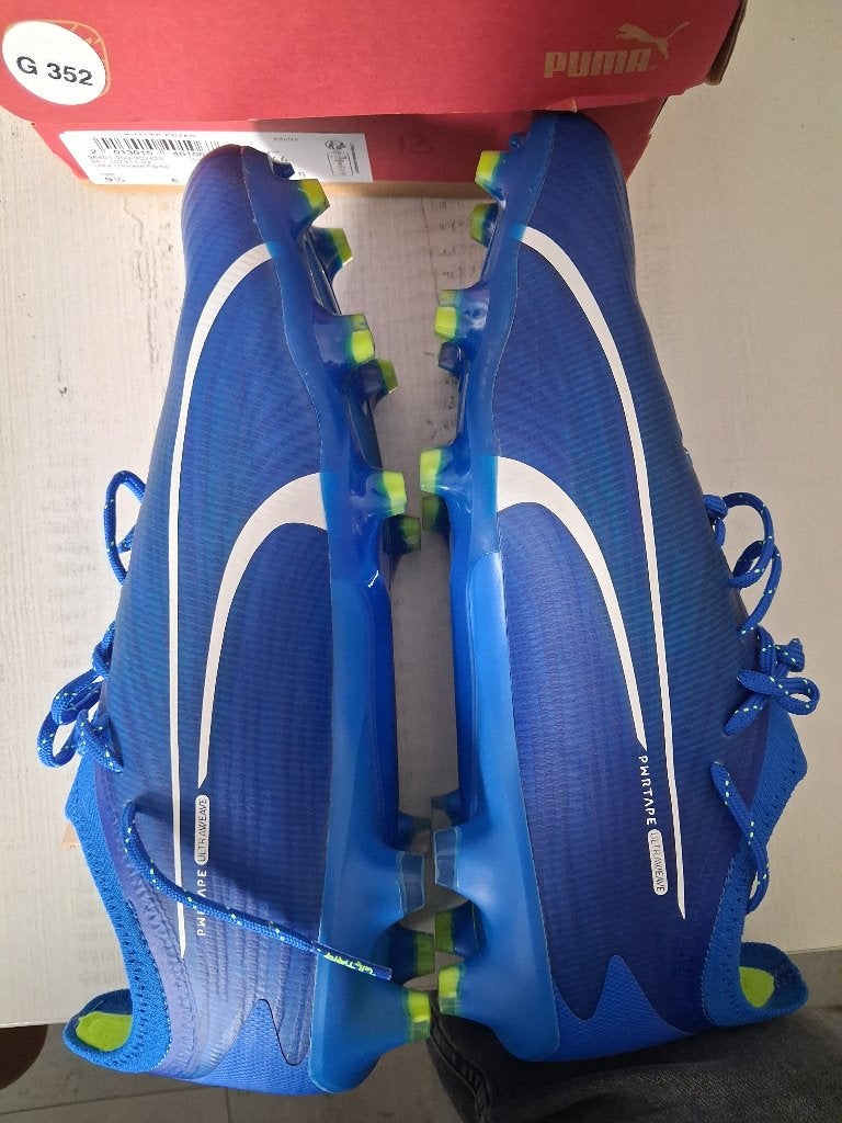 Voetbalschoenen, Maat XS of kleiner, Schoenen, Nieuw, Ophalen of Verzenden