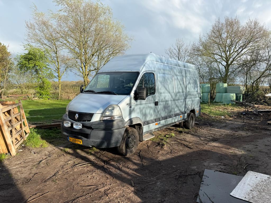 Renault mascott 2005 vanaf 1 juli km heffing!, Auto's, 13 km/l, 2953 cc, Grijs, Particulier