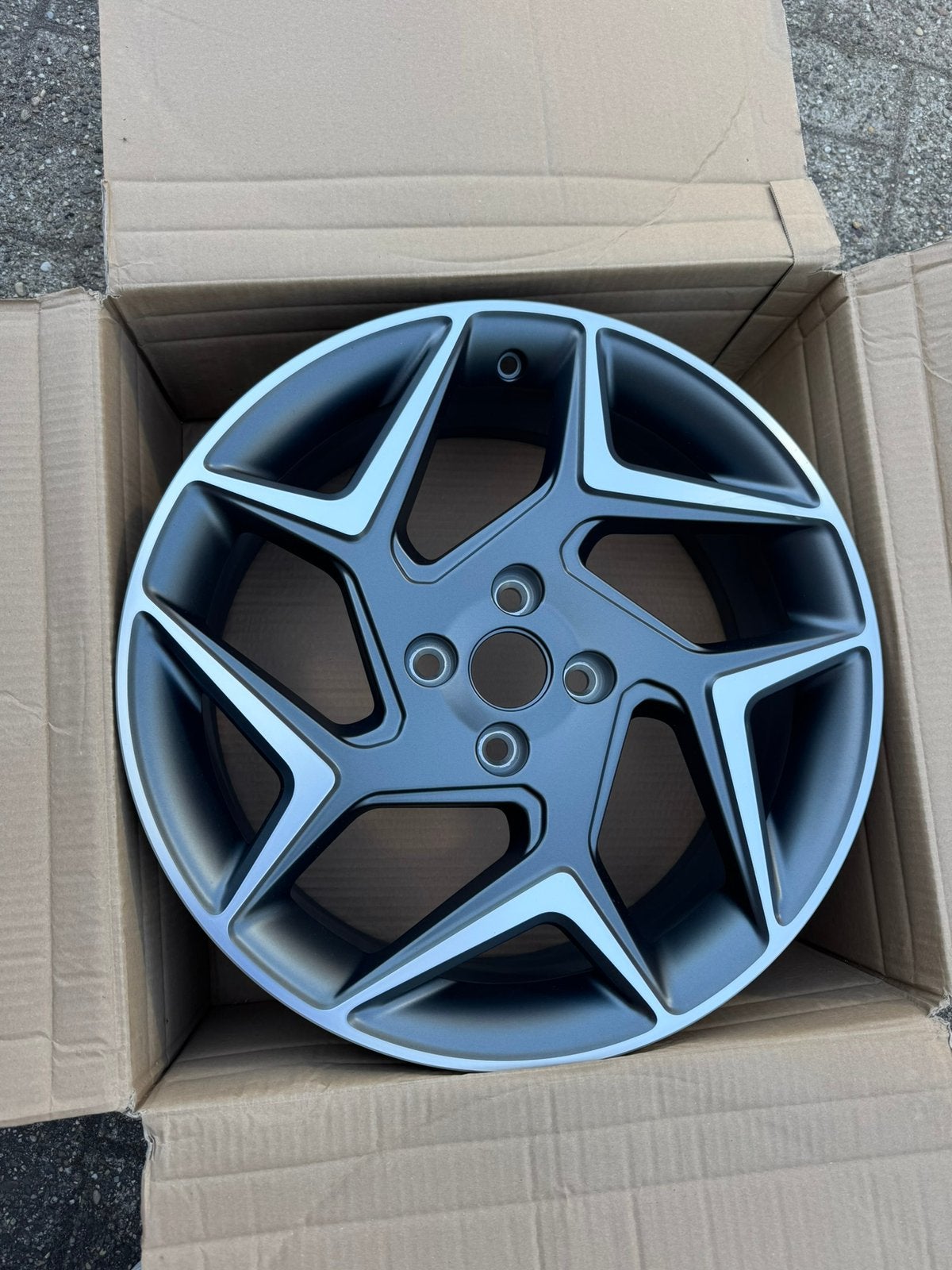Ford fiesta st-3 18inch velg nieuw, Ophalen
