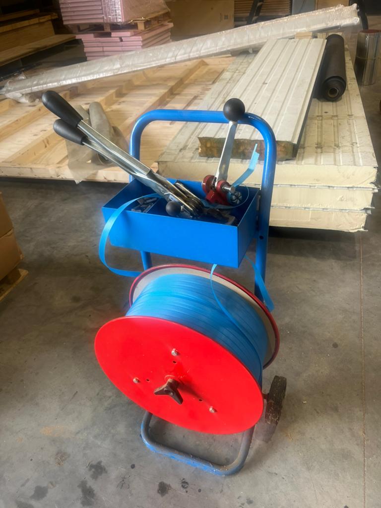 Omsnoeringsmachine handmatig, Doe-het-zelf en Verbouw, IJzerwaren en Bevestigingsmiddelen, Zo goed als nieuw, 100 tot 250 mm, Ophalen of Verzenden