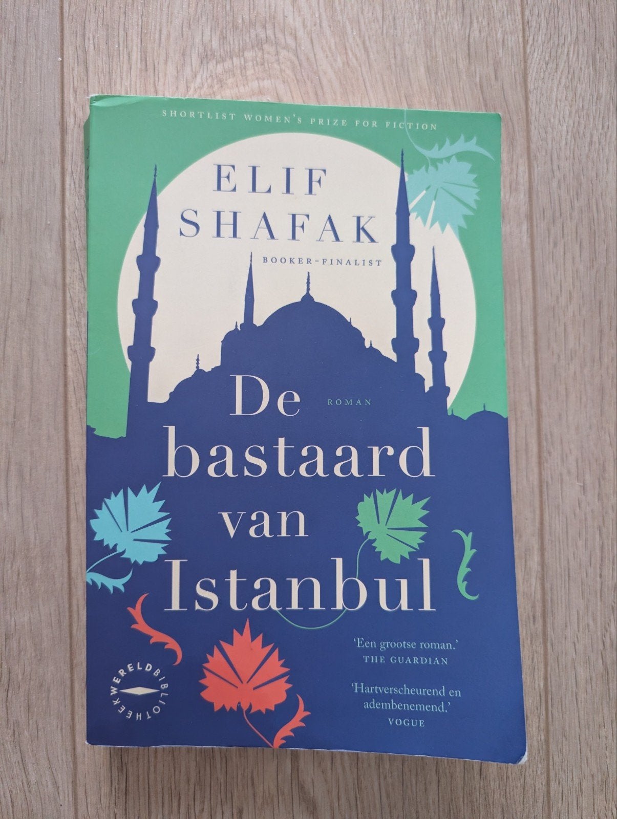 De bastaard van Istanbul - Elif Shafak, Boeken, Ophalen of Verzenden, Gelezen, Elif Shafak