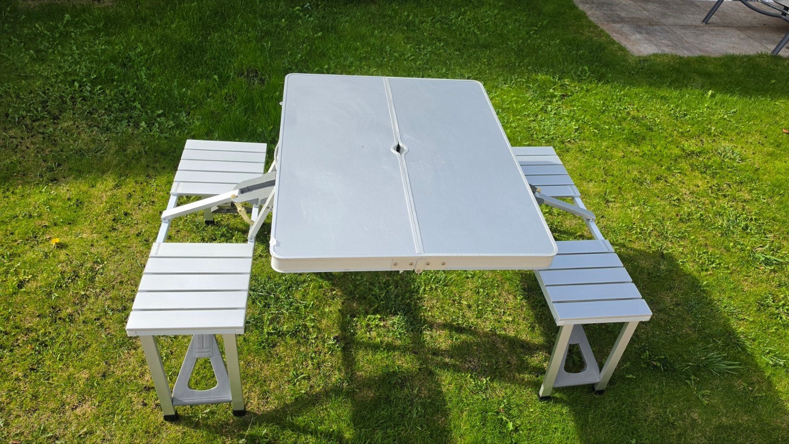 Inklapbare picknicktafel met bankjes, Ophalen, Gebruikt, Aluminium, Inklapbaar