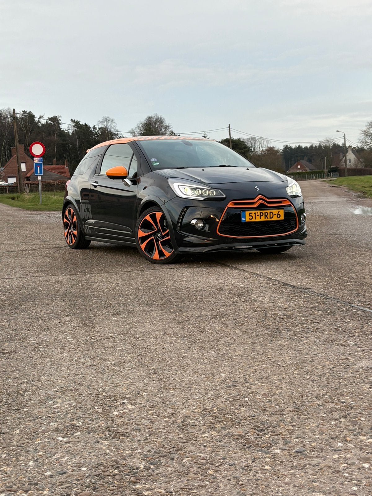 Citroën DS3 1.6 THP Racing 2011 Zwart (NIEUWE APK), Zwart, 4 cilinders, Leder en Stof, Origineel Nederlands