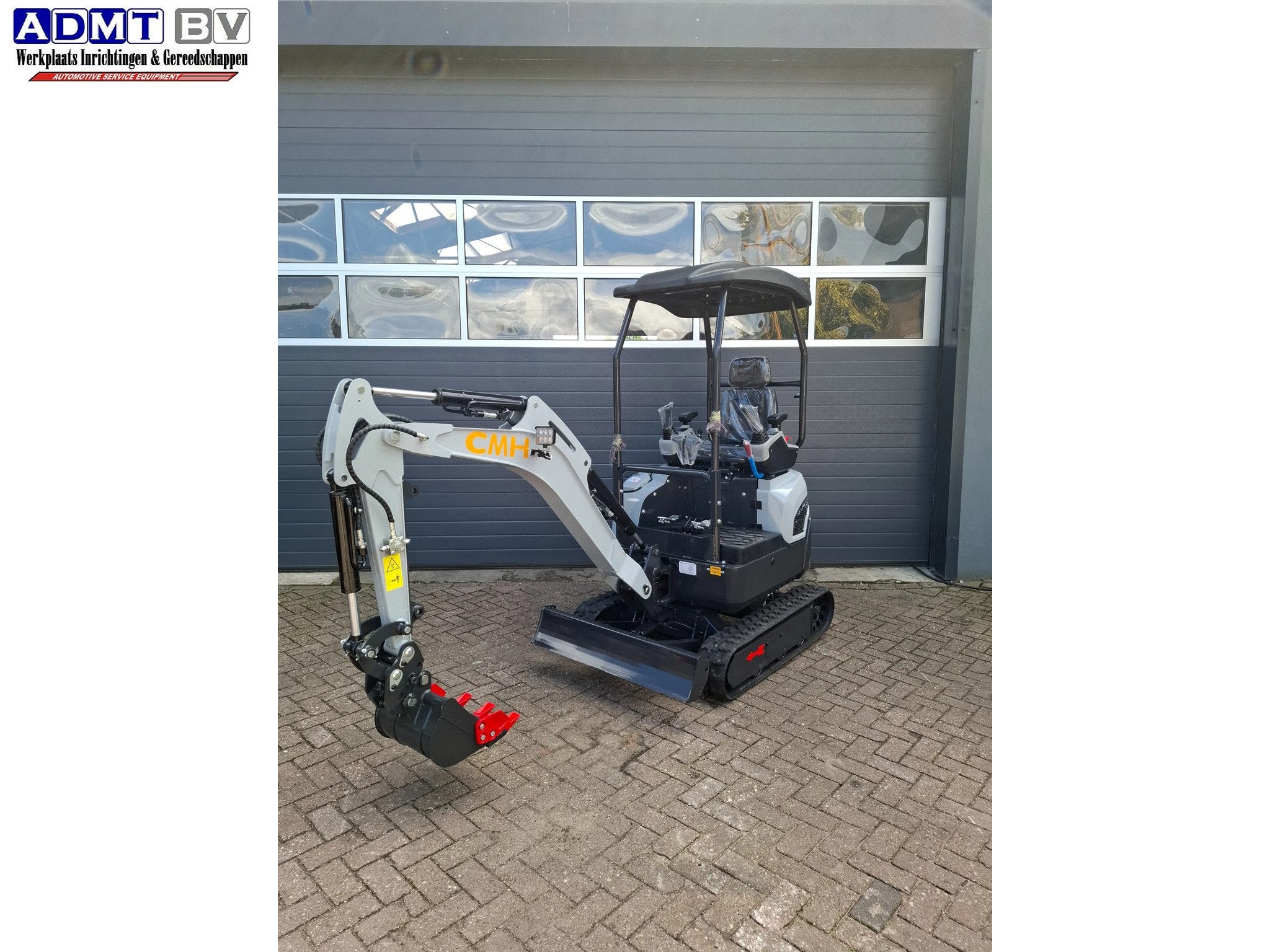 CMH F15ZSK 1.5 tons Minigraver motor kubota / koop, Graafmachine