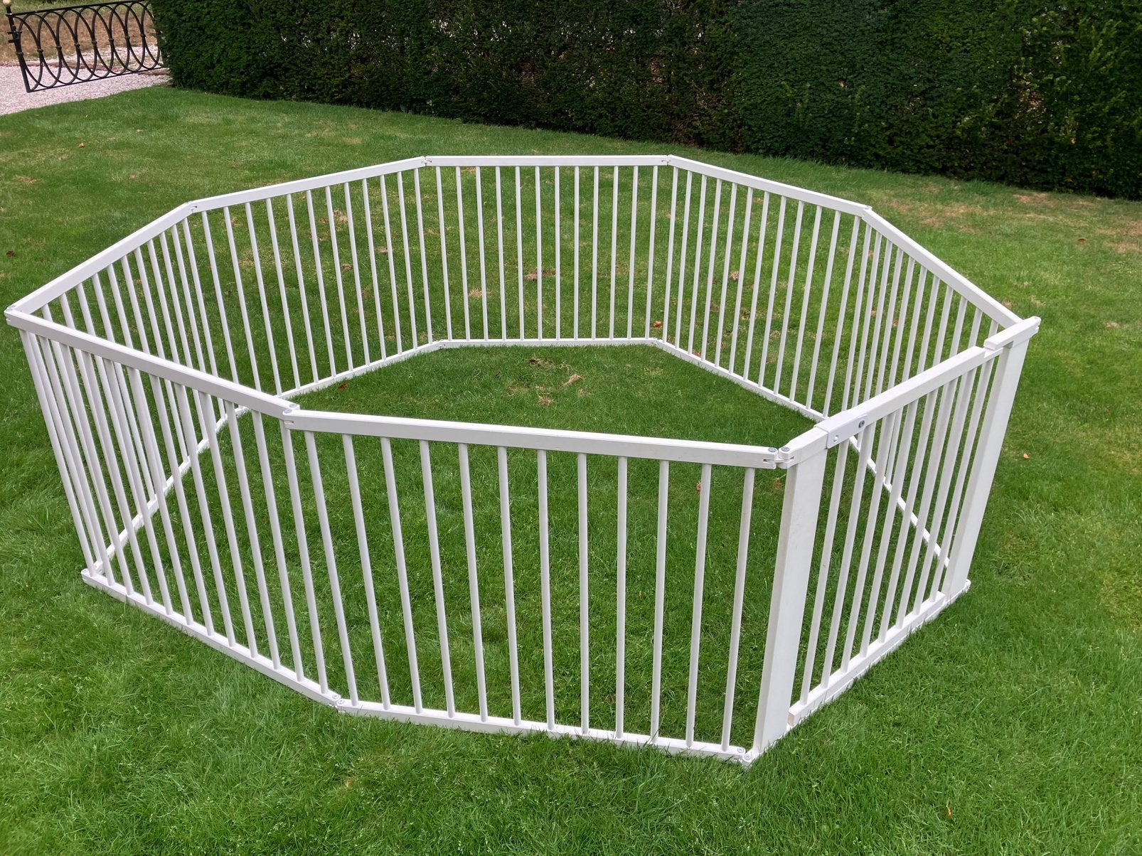Prachtige witte grondbox 7 panelen + deur (7,32 m), Kinderen en Baby's, Boxen, Ophalen, Zo goed als nieuw, Overige vormen