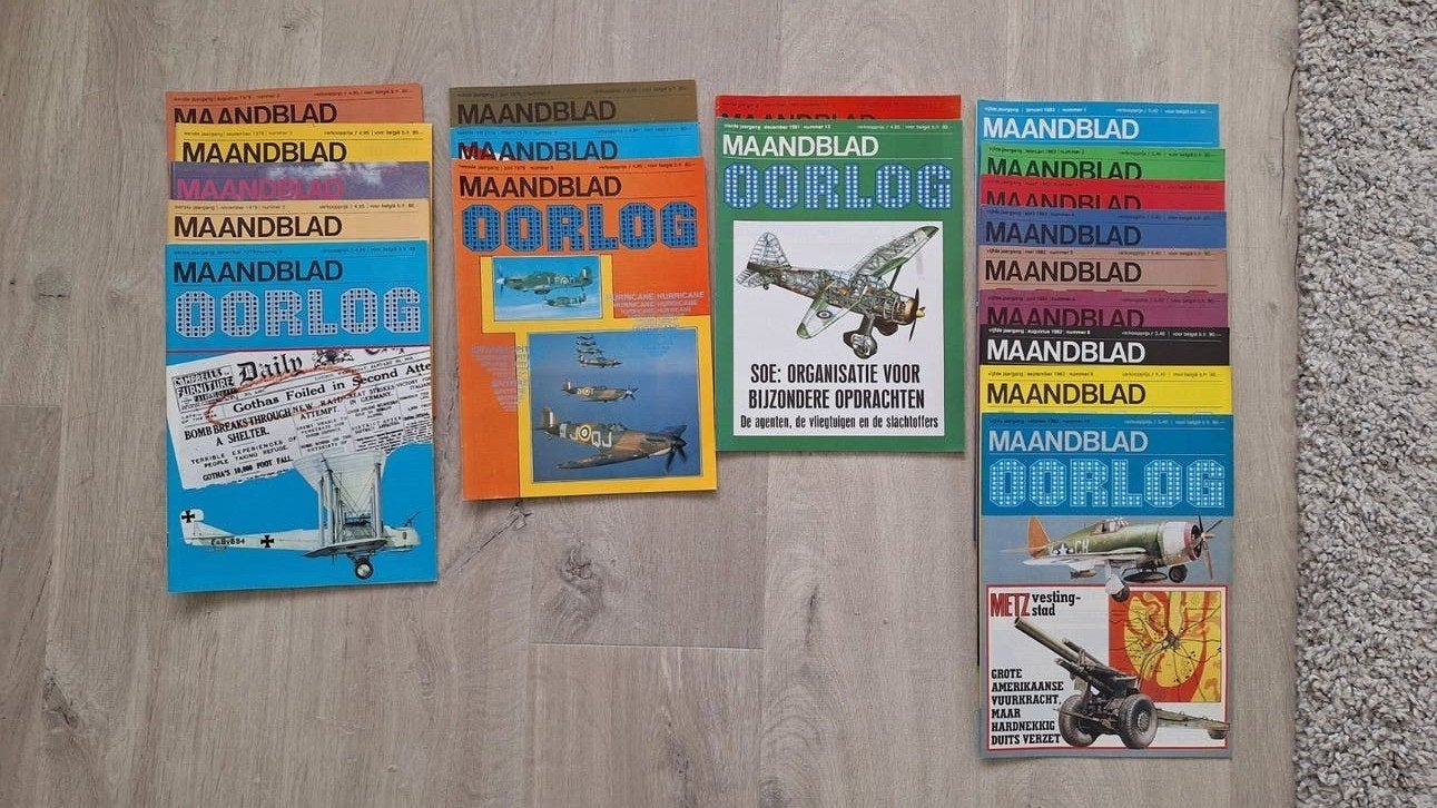 Maandblad Oorlog - Diverse jaargangen en nummers, Ophalen of Verzenden, Gelezen, Overige typen
