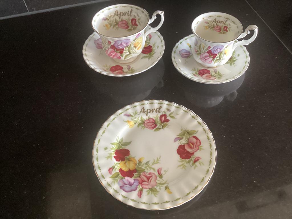 Royal Albert kop en schotelset met gebaksbordje, Ophalen of Verzenden