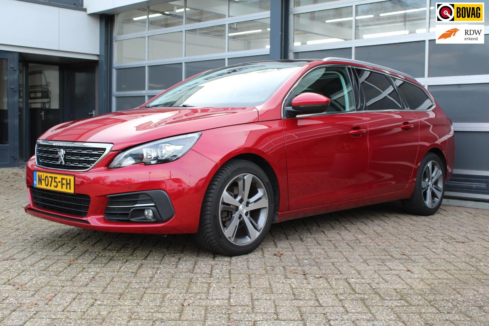Peugeot 308 SW 1.5 BlueHDi Blue Lease GT-Line, Auto's, Peugeot, Voorwielaandrijving, Stof, Gebruikt, 4 cilinders