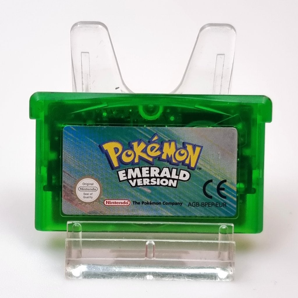 Gameboy Advance Game: Pokemon Emerald, Nintendo, Gebruikt, Support@nintendo.com, 11-1 Hokotate-cho, Kamitoba, Minami-ku
Kyoto 601-8501
Japan
