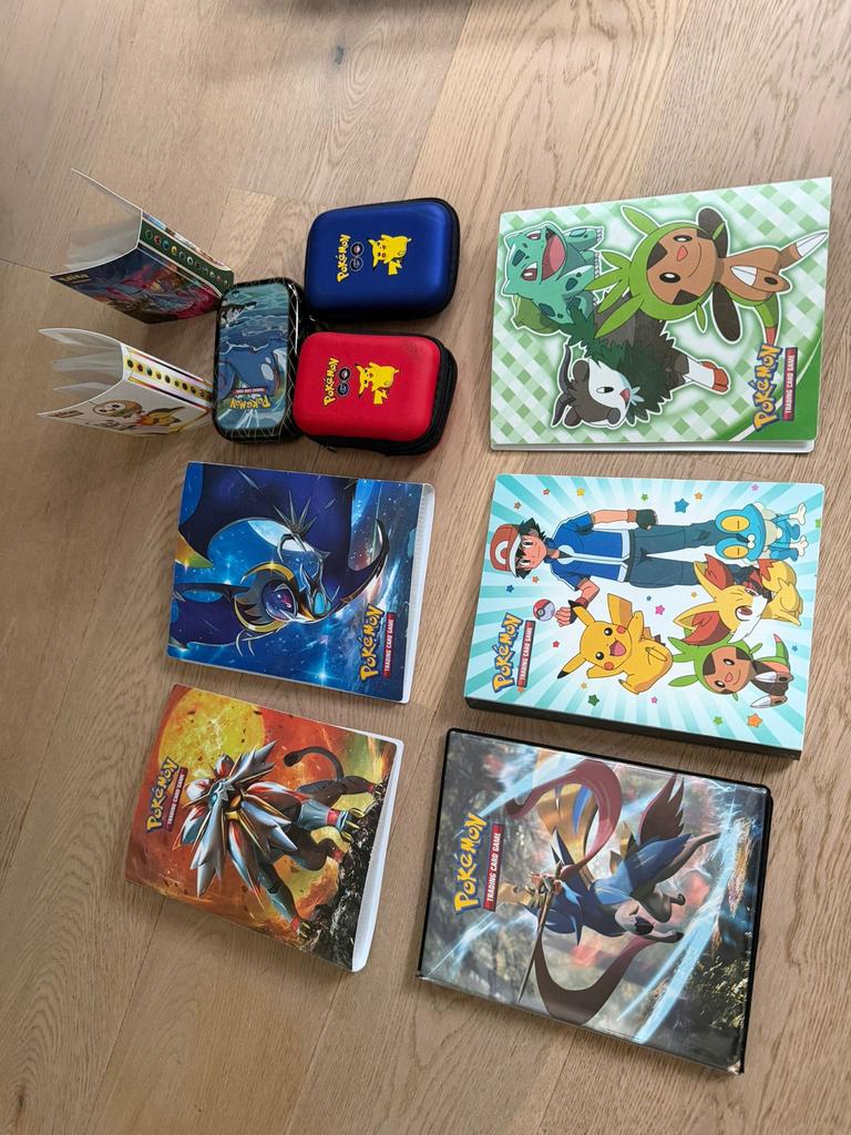 Pokémon Kaarten Opslag Bundel: Boekjes, Hoesjes & Blik, Ophalen, Zo goed als nieuw, Overige typen