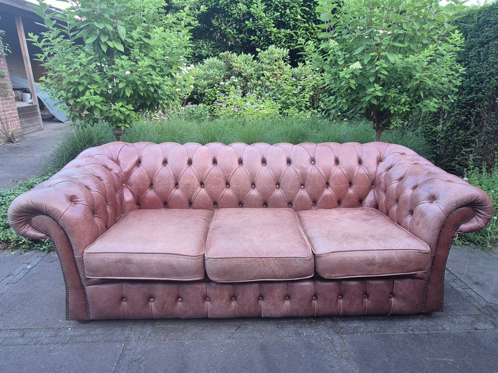 Chesterfield 3-zits. Bruin/cognackleur., Huis en Inrichting, Banken | Bankstellen, Ophalen, Gebruikt, Driepersoons, Rechte bank