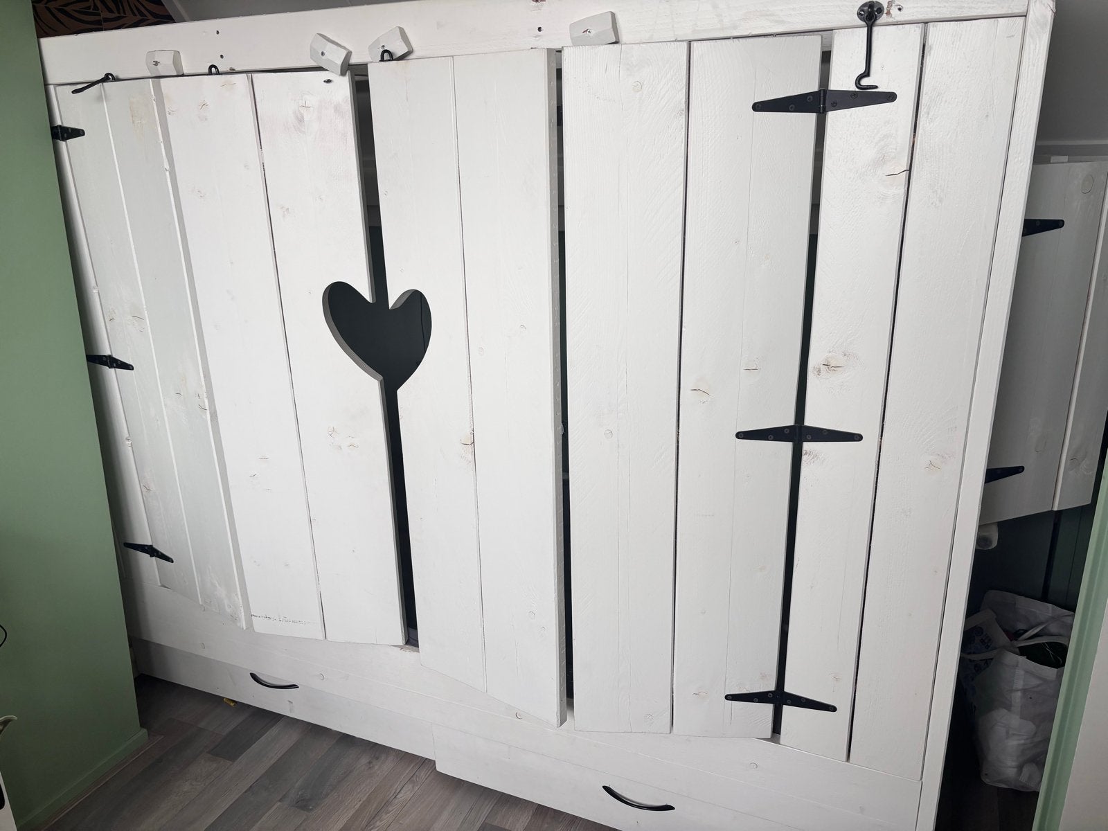 Uniek bedstee bed met hartuitsparing en opbergruimte, Ophalen, Gebruikt, 90 cm, Eenpersoons