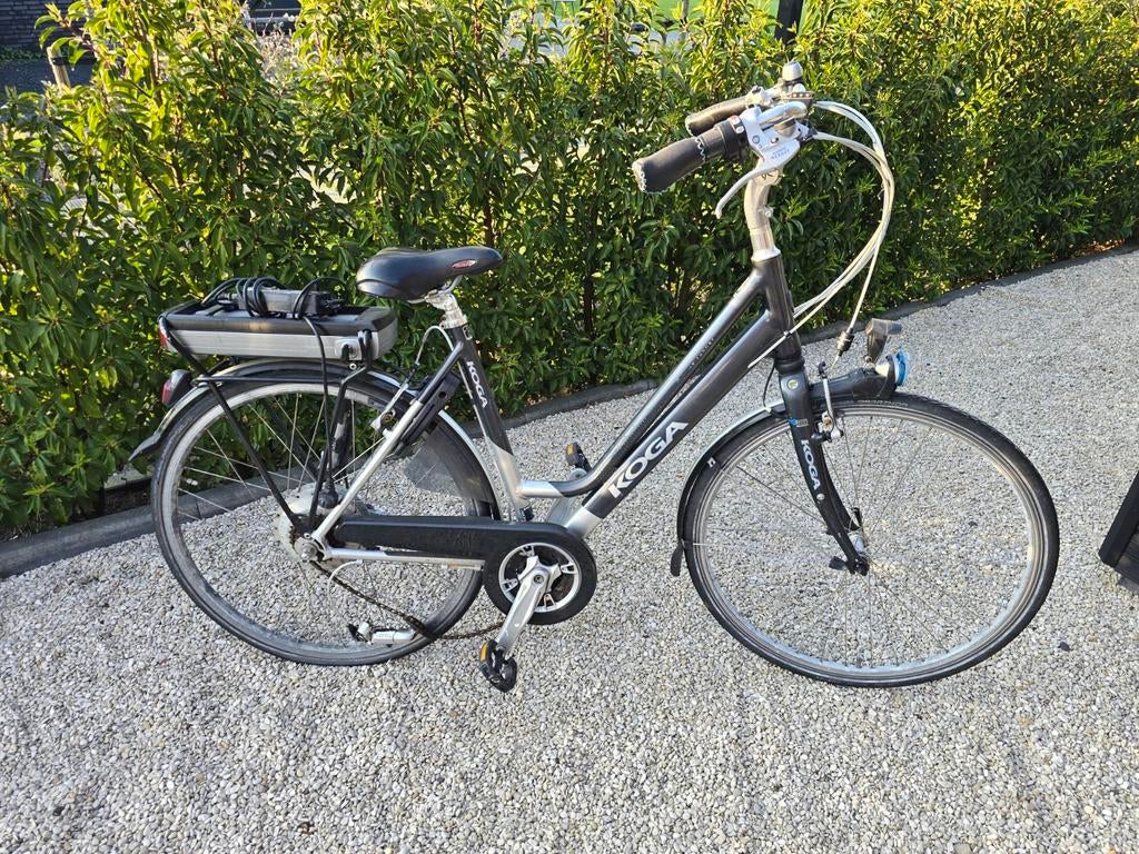 Damesfiets met versnellingen - Frame maat 53, Fietsen en Brommers, Fietsen | Dames | Damesfietsen, Gebruikt, Overige merken, (Extra) lage instap