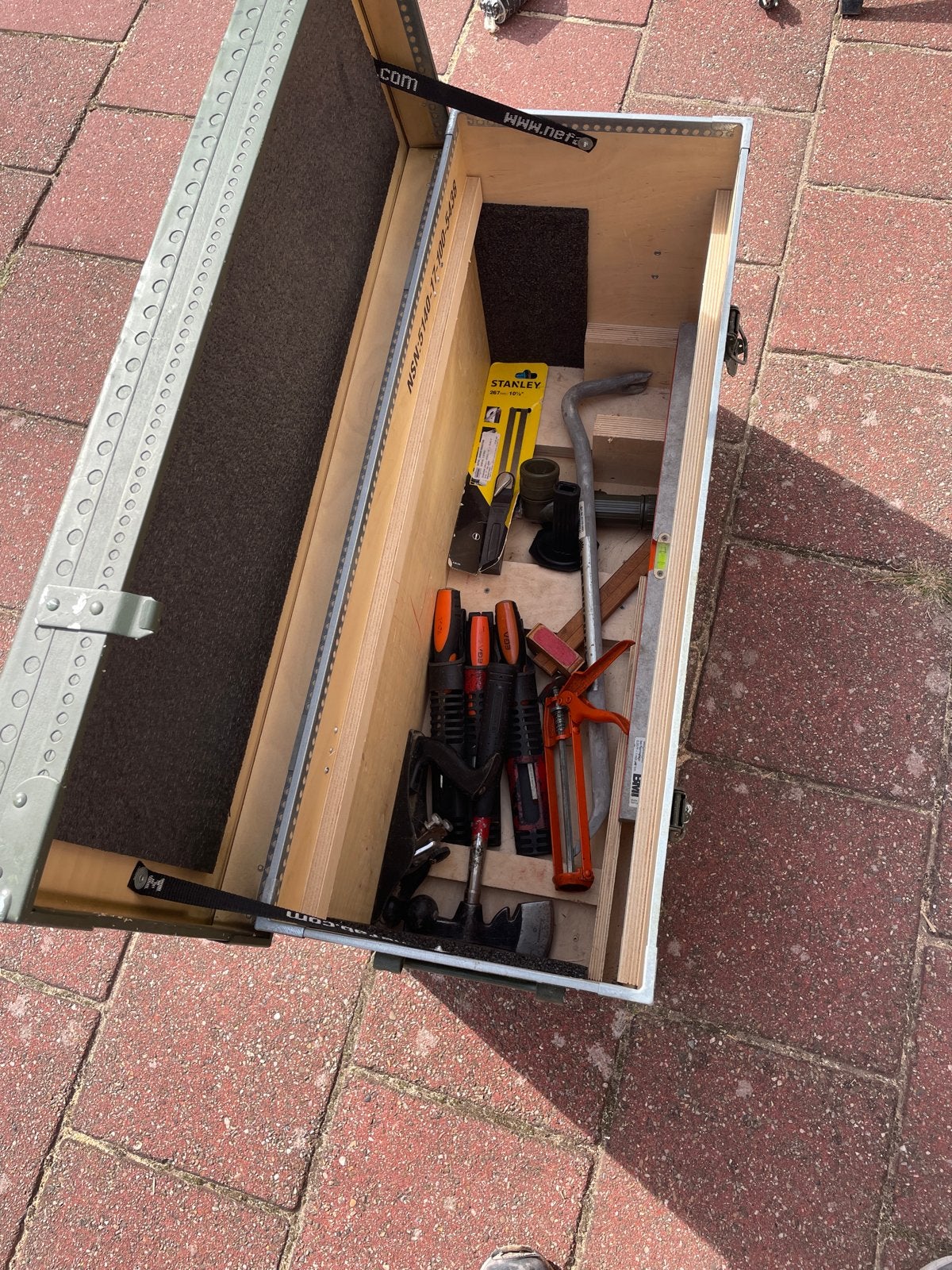 Gereedschapskist met handgereedschappen bijna gratis, Ophalen, Gebruikt, Bitset, Stanley