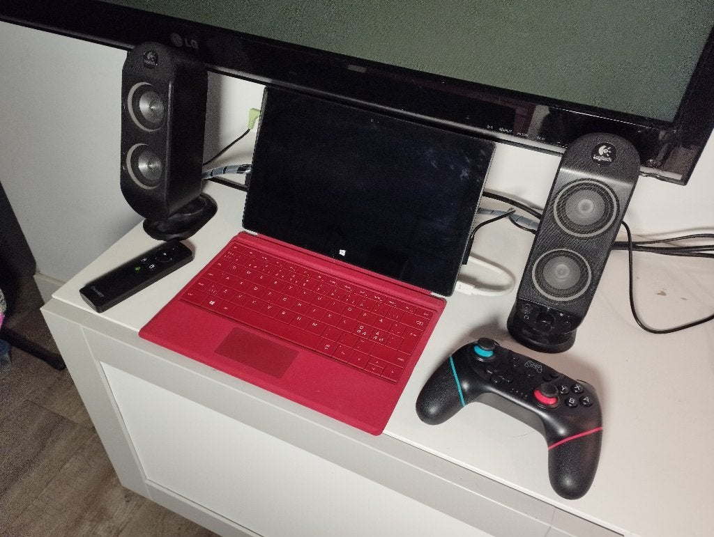 Surface Pro Retro Gaming & Media Center (Batocera + Kodi), Ophalen, Overige merken, Zo goed als nieuw