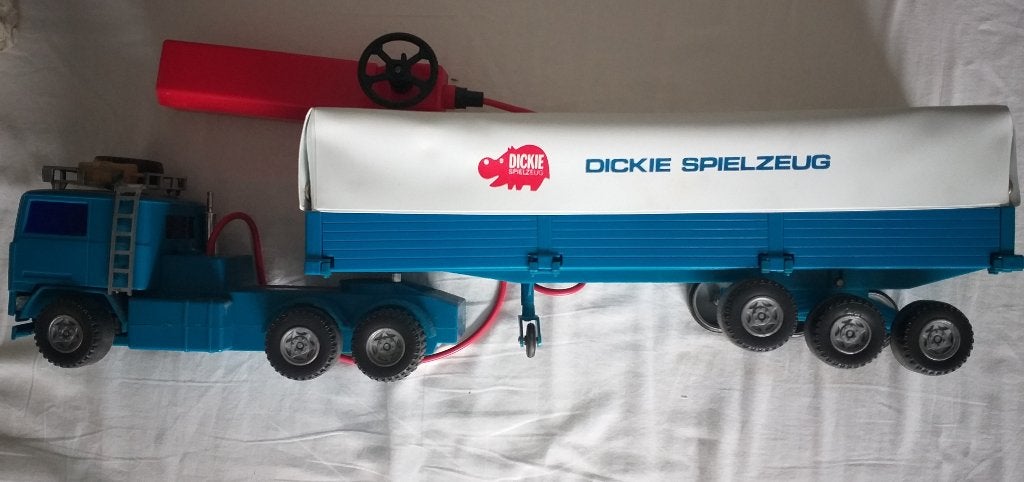 Dickie Volvo Sattelschlepper, Ophalen of Verzenden, Zo goed als nieuw, Auto's