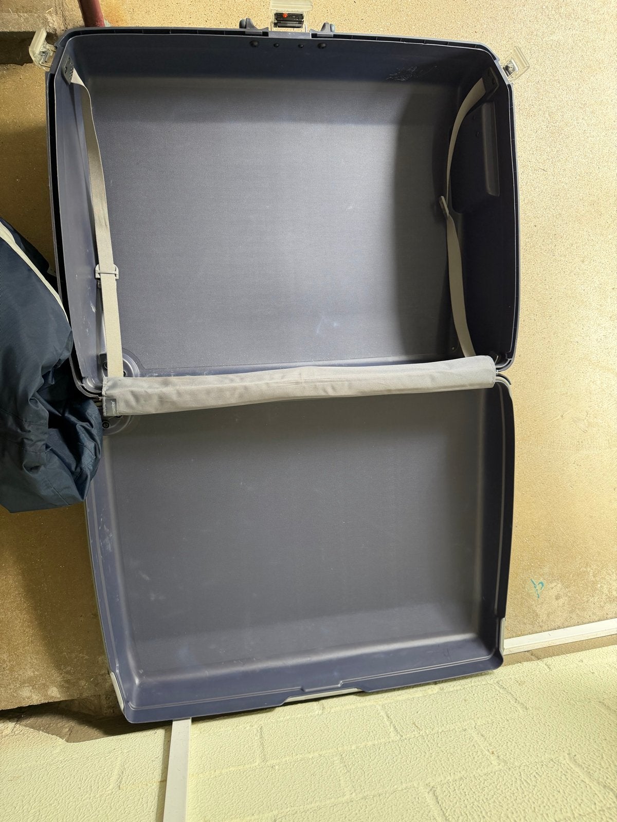 Samsonite Donkerblauwe Harde Koffer 70x50x20 cm, Ophalen, Gebruikt, Hard kunststof, 45 tot 55 cm