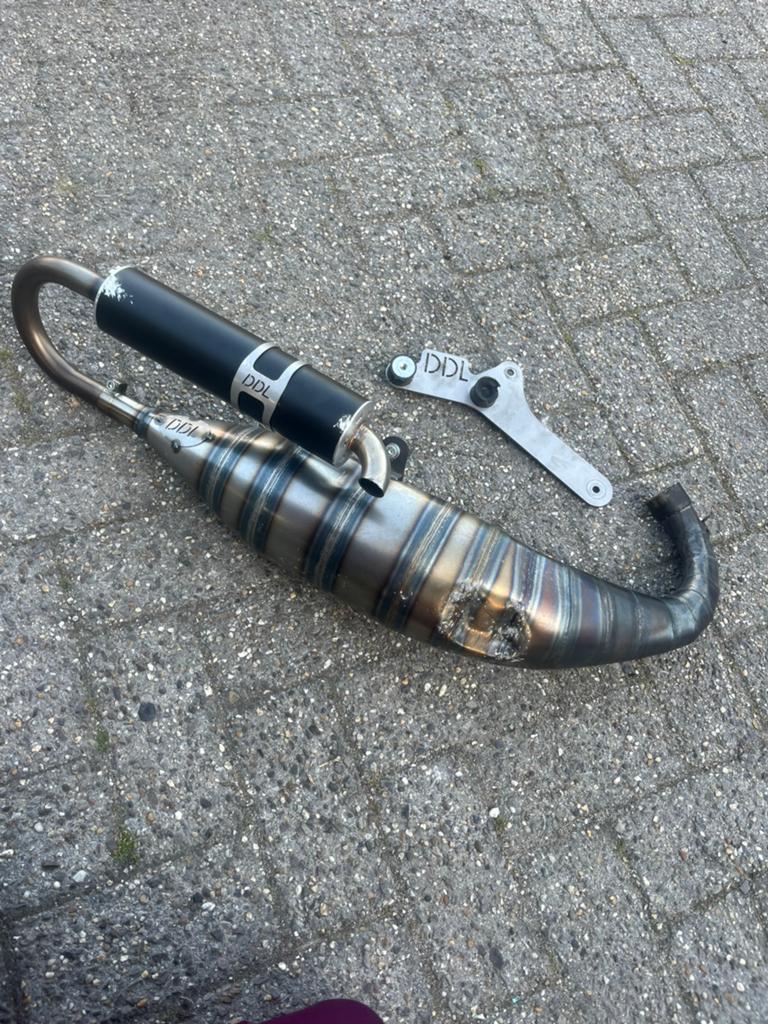 Ddl v2 52slag met schaden, Ophalen, Zo goed als nieuw