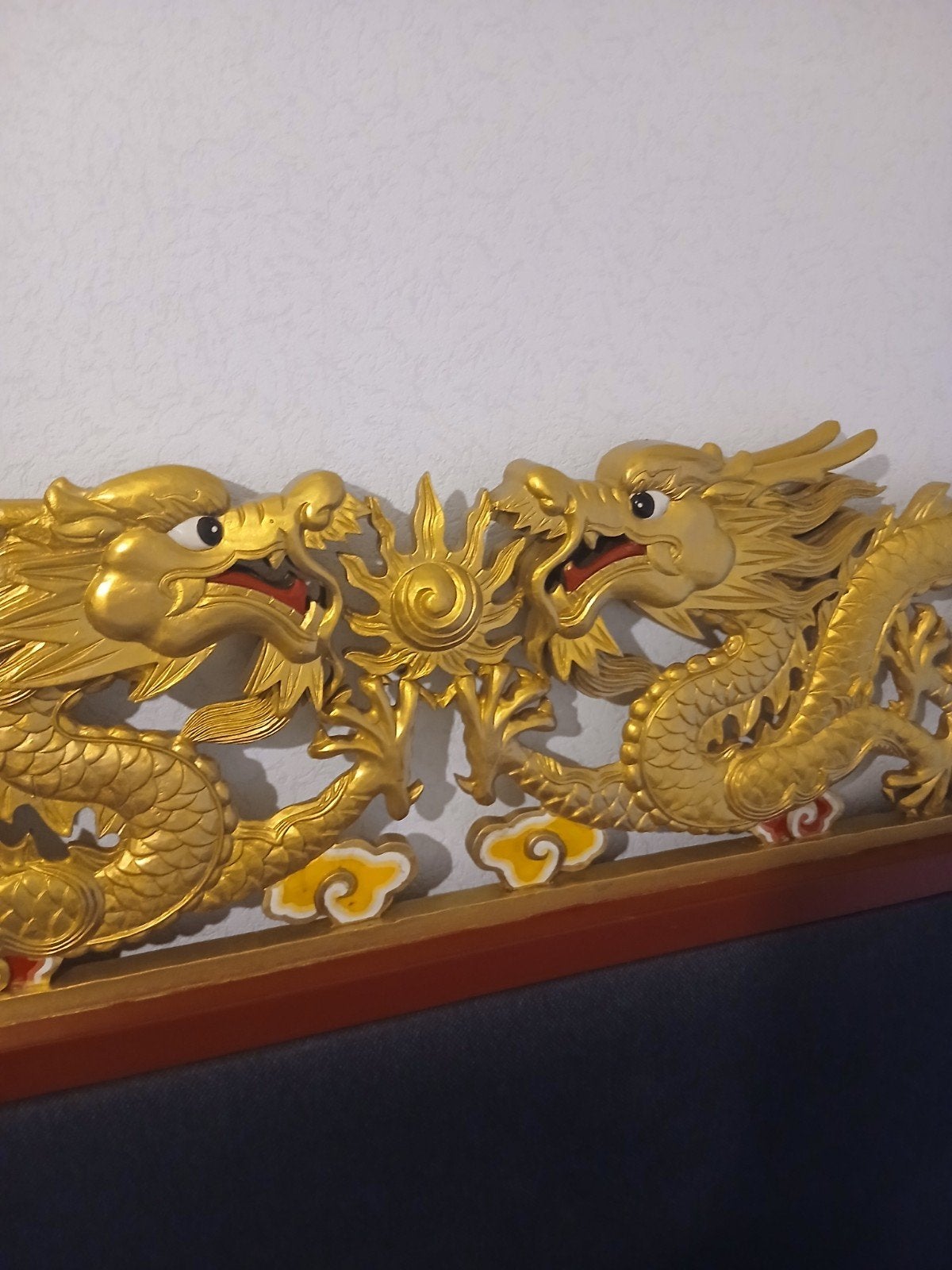 Chinees houtsnijwerk draken en zon, Antiek en Kunst, Ophalen