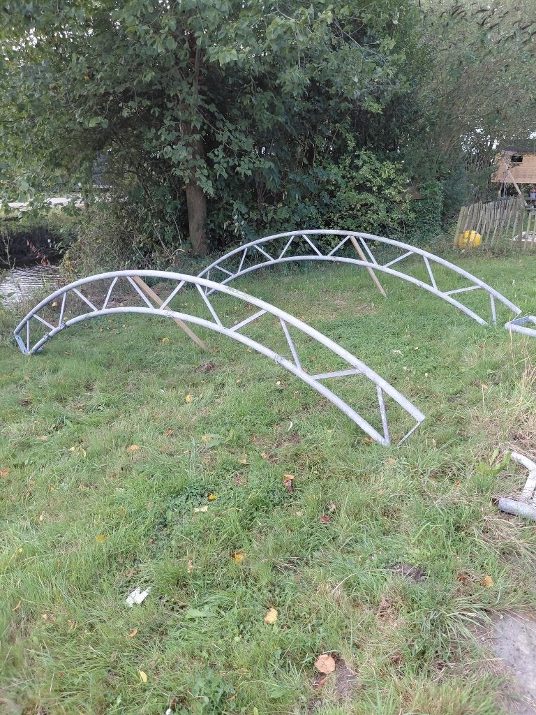 Stalen boog spanten, Ophalen, Gebruikt, IJzer
