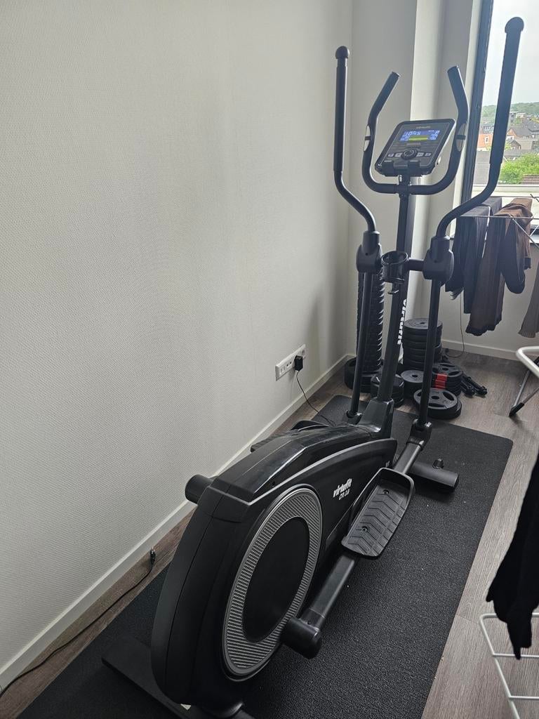 VirtuFit CTR 3.0i Crosstrainer
-
 Zo goed als nieuw, Ophalen, Zo goed als nieuw, Benen, Crosstrainer
