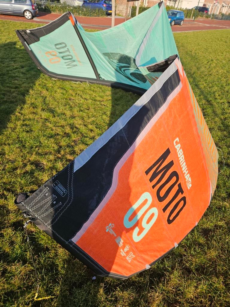Cabrinha Moto 9m Kite, Watersport en Boten, Kitesurfen, Gebruikt, 9 m², Geen board, Ophalen of Verzenden