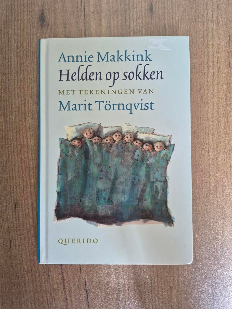 Helden op sokken - Annie Makkink (kinderboek), Ophalen of Verzenden, Zo goed als nieuw, Annie Makkink, Fictie algemeen