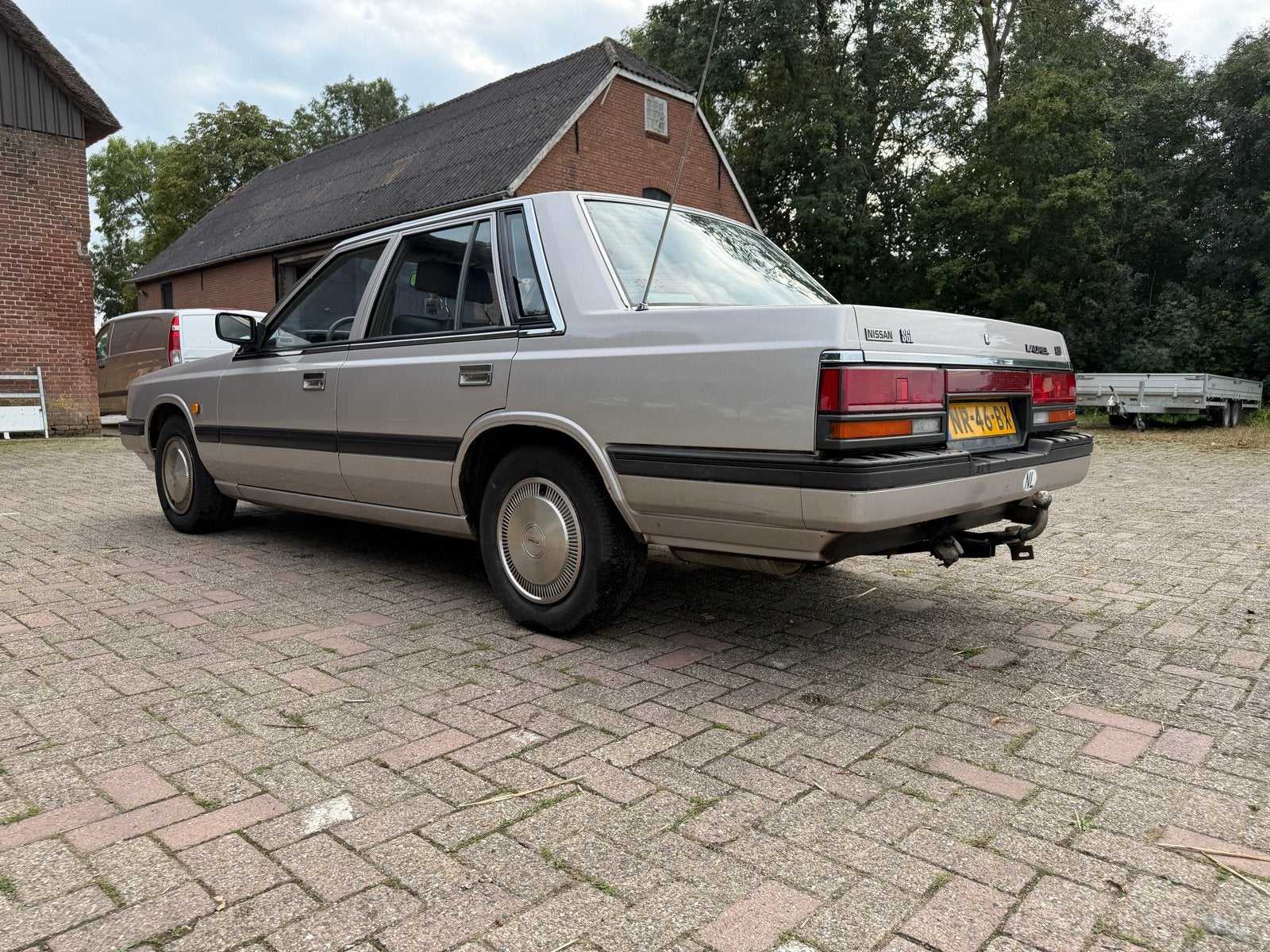 Nissan Laurel 2.8 SGL AUT 1985 Grijs oldtimer, foto 6