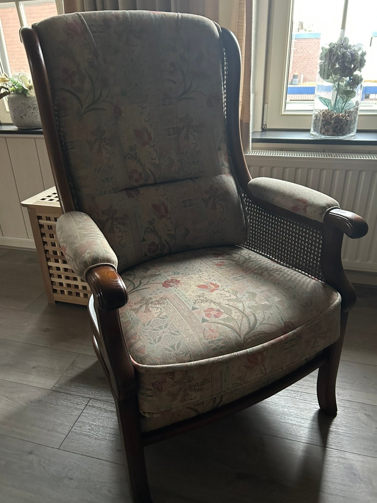 Te koop fauteuil, Ophalen, Zo goed als nieuw, 75 tot 100 cm, 50 tot 75 cm