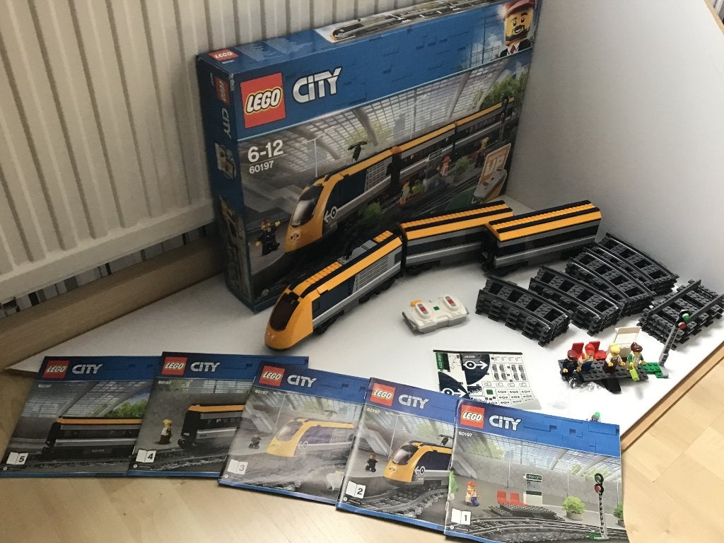 Lego 60197 City Passagierstrein / Intercity NIEUW., City, Lego, Nieuw, Ophalen of Verzenden